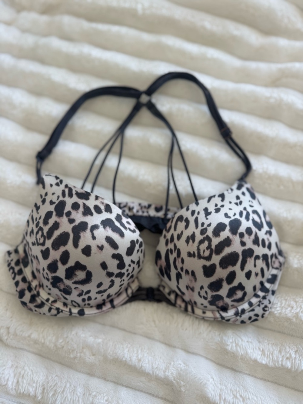 Victoria's Secret Leopard Print Push-Up Bra - Black & Cream - Picture 2 of 4